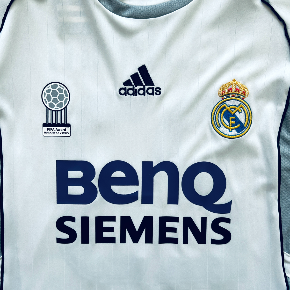 Real Madrid Beckham 23 長袖シャツ Real Madrid BECKHAM 23番 シャツ 黒 - メルカリ