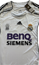 Load image into Gallery viewer, David Beckham #23 Real Madrid Adidas 2006-07 Long Sleeve Home Jersey - Final Season Champions back front close