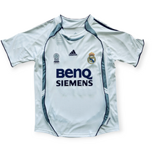 Load image into Gallery viewer, David Beckham #23 Real Madrid Retro Home Jersey - 2006-07 Adidas Final Season Edition - "La Liga Champions" Shirt - Men’s