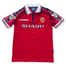 Load image into Gallery viewer, David Beckham #7 Manchester United UMBRO 1999-2000 Home Retro Jersey