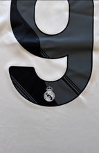 Load image into Gallery viewer, Cristiano Ronaldo #9 Adidas Real Madrid 2009 2010 Jersey Retro Ronaldo First Real Madrid Jersey