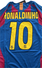 Load image into Gallery viewer, Ronaldinho 10 Jersey FC Barcelona Nike 2006 Retro Football Soccer Jersey Football Champions League Final Paris