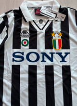 Load image into Gallery viewer, Zinedine Zidane #21 Juventus 1997-98 Champions League Home Jersey - Kappa Retro