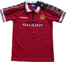 Load image into Gallery viewer, Vintage David Beckham #7 Manchester United 98/99  Umbro Red Retro Jersey English Premier League Retro YOUTH Kids