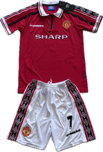 Load image into Gallery viewer, Vintage David Beckham #7 Manchester United 98/99  Umbro Red Retro Jersey English Premier League Retro YOUTH Kids