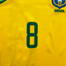 Load image into Gallery viewer, Kaka 8 Brazil Nike National Football Team Yellow 2002 World Cup Soccer Jersey Football Korea Japan