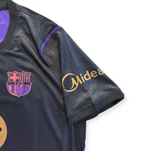Load image into Gallery viewer, Lamine Yamal #10 FC Barcelona x Kobe Bryant Tribute Special Edition Men's Jersey
