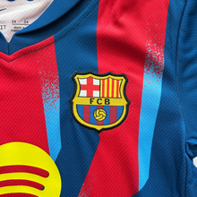 Load image into Gallery viewer, Lamine Yamal #19 FC Barcelona 2025-26 Fourth "Senyera" Kids Kit Nike - La Liga Special Edition - Jersey & Shorts Set