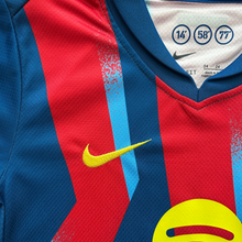 Load image into Gallery viewer, Lamine Yamal #19 FC Barcelona 2025-26 Fourth "Senyera" Kids Kit Nike - La Liga Special Edition - Jersey & Shorts Set