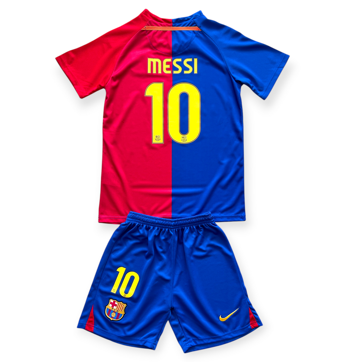 Lionel Messi #10 FC Barcelona Retro Kids Kit - Nike 2009 Champions Lionel Messi #10 FC Barcelona Retro Kids Kit - Nike 2009 Champions
