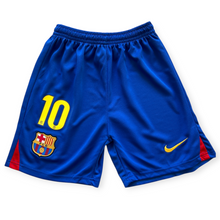 Load image into Gallery viewer, Lionel Messi #10 FC Barcelona Retro Kids Kit - Nike 2009 Champions League Final Roma Edition - Jersey & Shorts Set