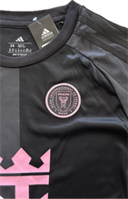 Load image into Gallery viewer, Messi #10 Inter Miami Adidas "La Noche" Kids Youth Kit (Jersey + Shorts) 2025-26 embroidery miami