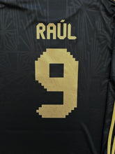 Load image into Gallery viewer, RAÚL #9 Mexico "Mexico de Oro" Black & Gold Jersey - Adidas Originals Special Edition Long Sleeve