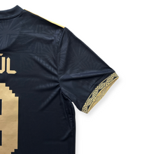 Load image into Gallery viewer, RAÚL #9 Mexico "Mexico de Oro" Black & Gold Jersey - Adidas Originals Special Edition