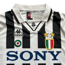Load image into Gallery viewer, Zinedine Zidane #21 Juventus 1997-98 Champions League Home Jersey - Kappa Retro MEN