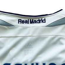 Load image into Gallery viewer, David Beckham #23 Real Madrid Retro Home Jersey - 2006-07 Adidas Final Season Edition - "La Liga Champions" Shirt - Men’s

