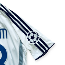 Load image into Gallery viewer, David Beckham #23 Real Madrid Retro Home Jersey - 2006-07 Adidas Final Season Edition - "La Liga Champions" Shirt - Men’s
