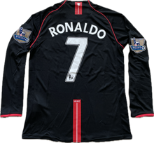 Load image into Gallery viewer, Manchester United 2007/2008 Cristiano Ronaldo Black Long Sleeve Soccer Jersey Away Champions League
