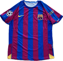 Load image into Gallery viewer, Ronaldinho 10 Jersey FC Barcelona Nike 2006 Retro Football Soccer Jersey Football Champions League Final Paris
