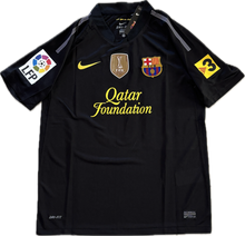 Load image into Gallery viewer, Lionel Messi #10 FC Barcelona Nike 2011-12 Away Jersey Black World Champions Patch LFP
