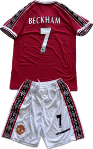 Vintage David Beckham #7 Manchester United 98/99  Umbro Red Retro Jersey English Premier sLeague Patches Retro YOUTH