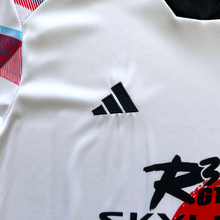 Load image into Gallery viewer, Japan 2026 World Cup "GTR R34" Special Edition Jersey - Nissan JDM Culture Home Kit - Adidas Men's
