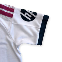 Load image into Gallery viewer, Jude Bellingham #5 Real Madrid 2026-2027 Home Kids Jersey &amp; Shorts Set Champion
