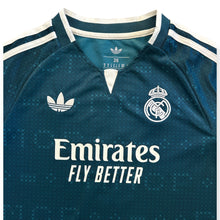 Load image into Gallery viewer, Kylian Mbappé #10 Real Madrid 2026-2027 Away Kids Jersey &amp; Shorts Set Champions
