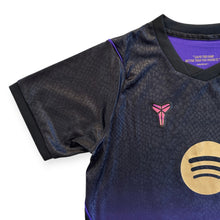 Load image into Gallery viewer, Lamine Yamal #10 FC Barcelona x Kobe Bryant Tribute Special Edition Kids Jersey &amp; Shorts Set
