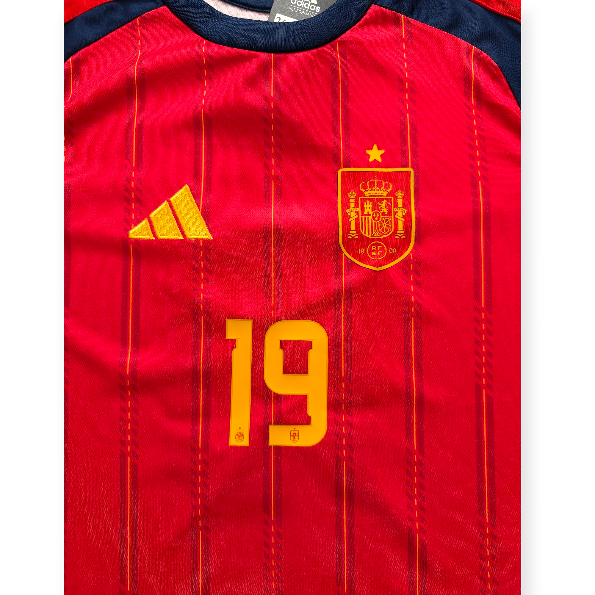 Lamine Yamal #19 Spain Adidas 2026 World Cup Home Jersey - Youth