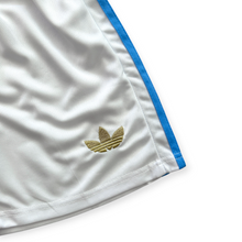 Load image into Gallery viewer, Lionel Messi #10 Argentina "La Pulga" Special Edition Kids Kit - World Cup 3-Star Away - Jersey &amp; Shorts Set
