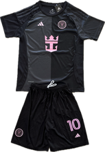 Load image into Gallery viewer, Messi #10 Inter Miami  Adidas "La Noche" Kids Youth Kit (Jersey + Shorts) 2025-26 Front 
