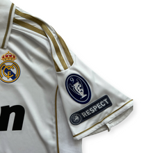 Load image into Gallery viewer, Real Madrid 2011-12 Home Jersey Kaká #8 Special Edition UCL Gold Champions League Kit
