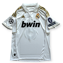 Load image into Gallery viewer, Real Madrid 2011-12 Home Jersey Kaká #8 Special Edition UCL Gold Champions League Kit

