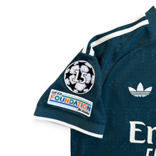 Load image into Gallery viewer, Real Madrid 2026-2027 Away Jersey Men's - Blank, Mbappé #10, or Bellingham #5 Champions League
