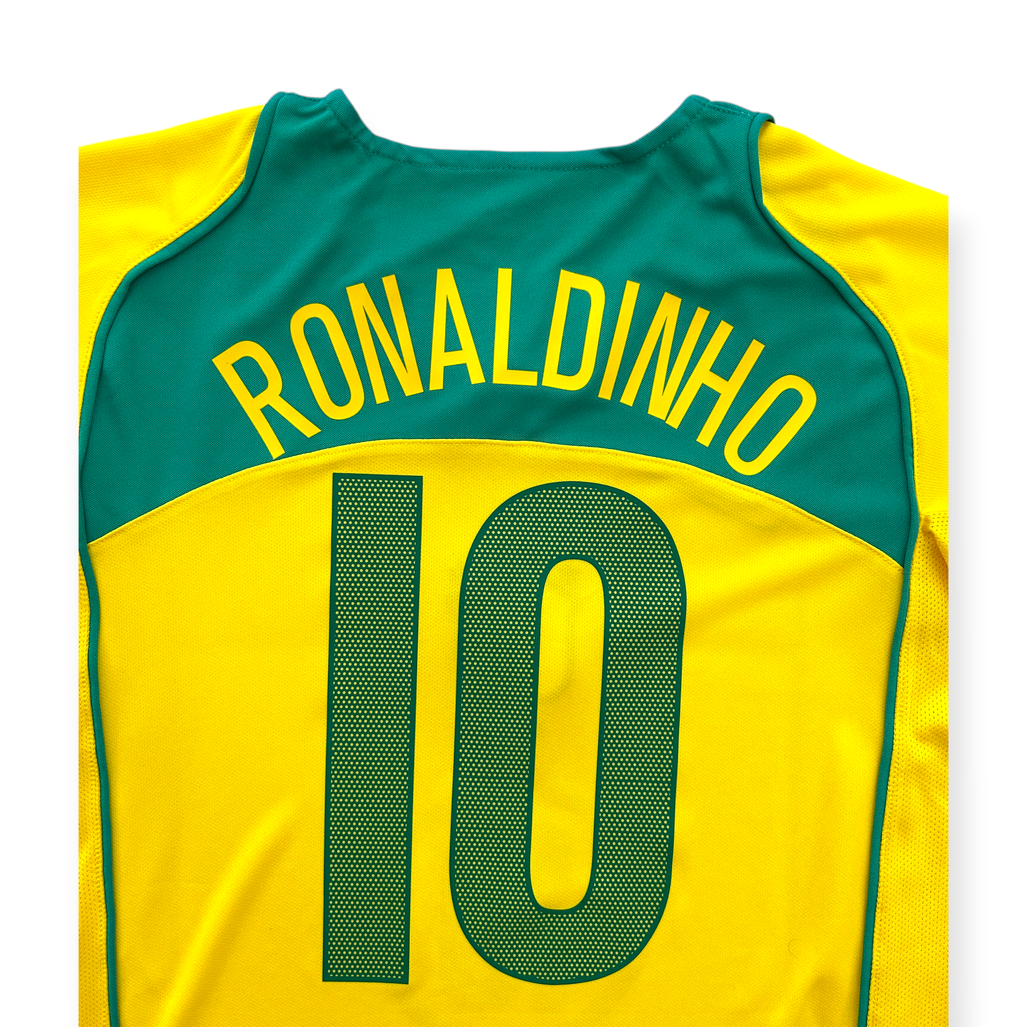 Ronaldinho #10 Brazil Retro Home Jersey - 2004-06 Total 90 Era