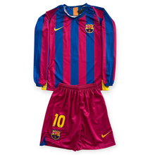 Load image into Gallery viewer, Ronaldinho 10 FC Barcelona 2005-06 Nike Home Retro Long Sleeve Soccer Jersey Kids Youth
